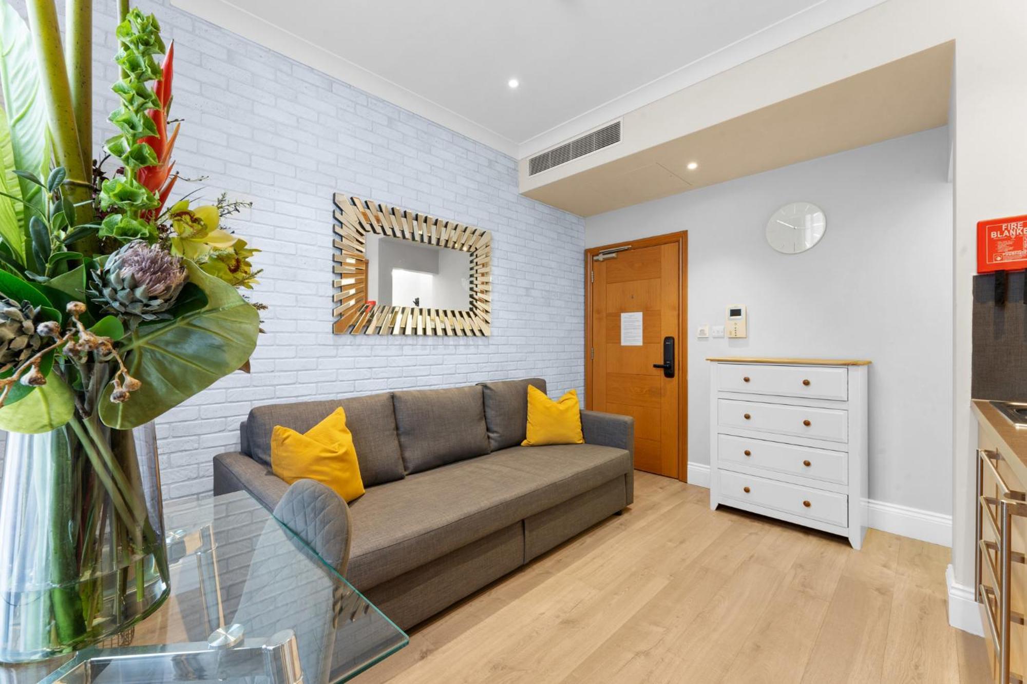 Cleveland Residences Russell Square Londra Exterior foto