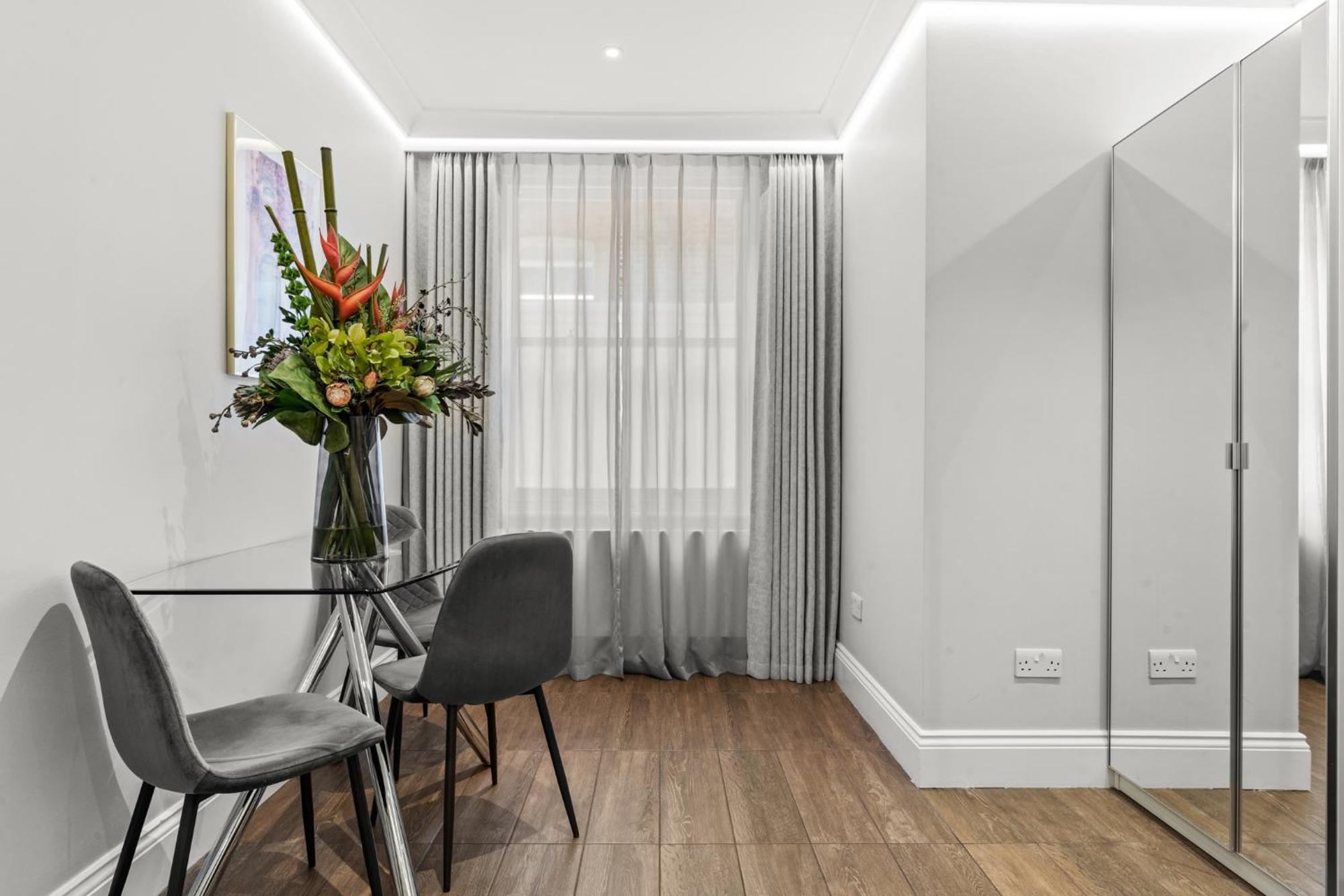 Cleveland Residences Russell Square Londra Exterior foto